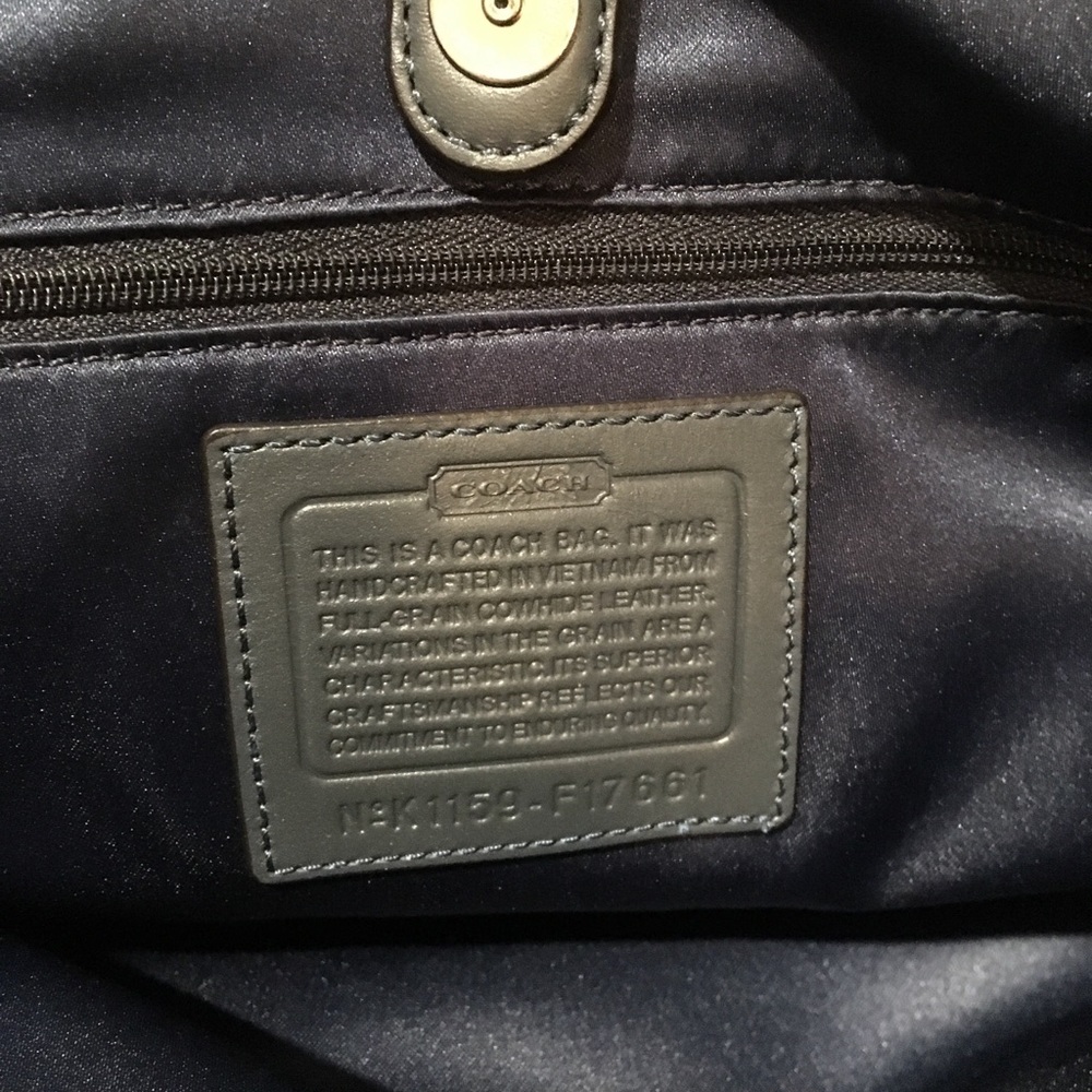 Authentic Coach Handbag - Picture 3 of 4